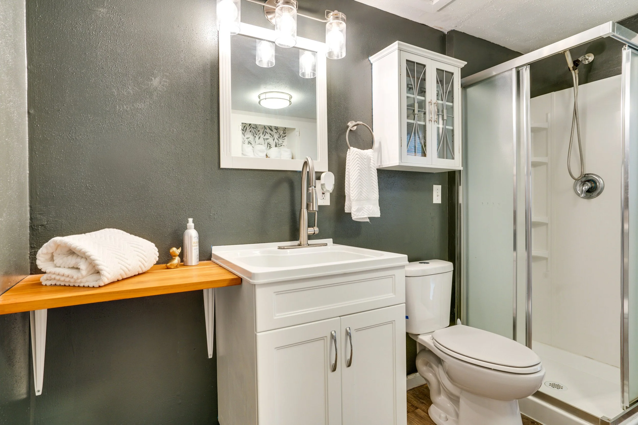 Sink & Shower Lacey Rambler.jpg