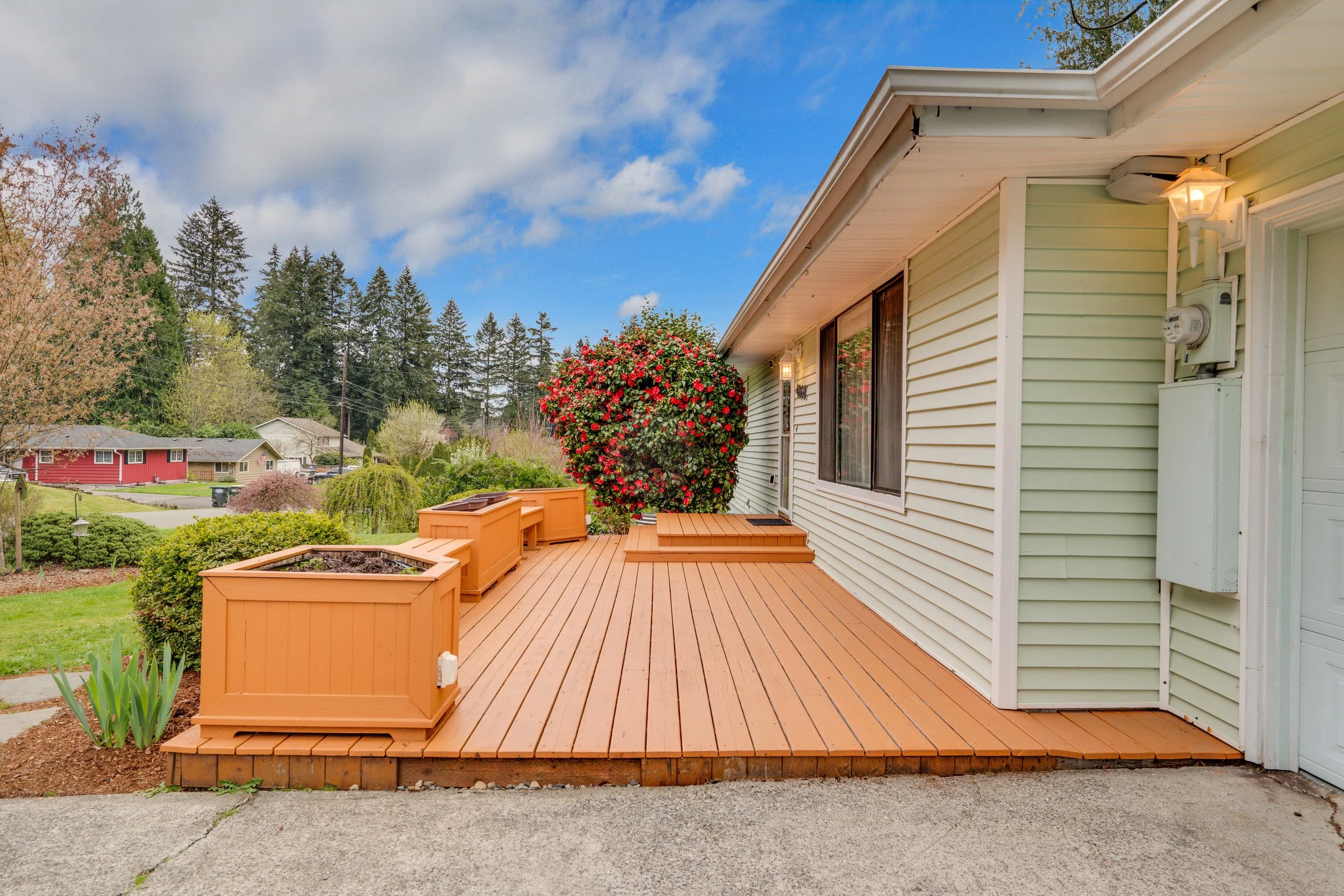 Front Deck 2 Lacey Rambler.jpg