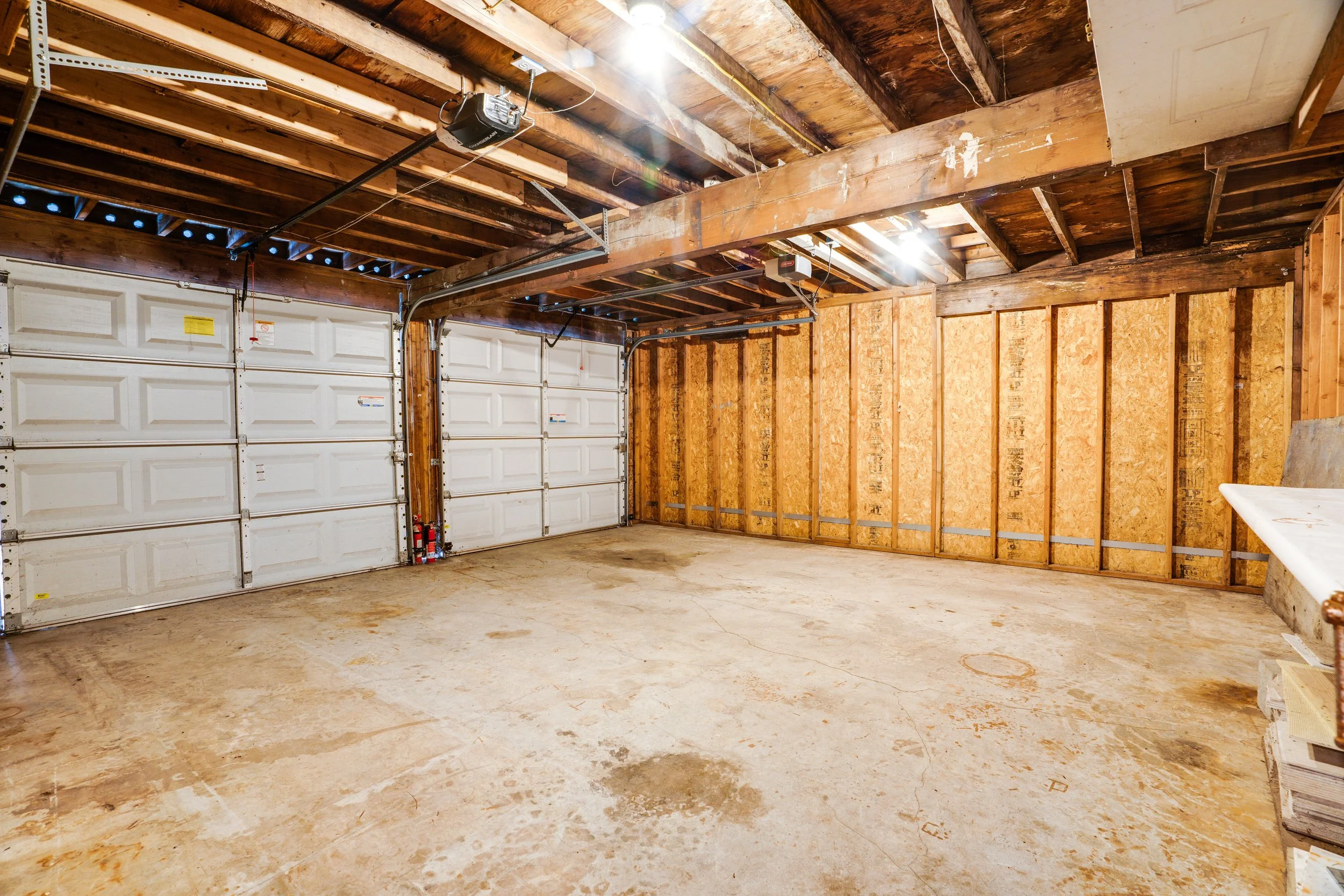 2-Car Garage Interior South End Tacoma 2 Bedroom.jpg