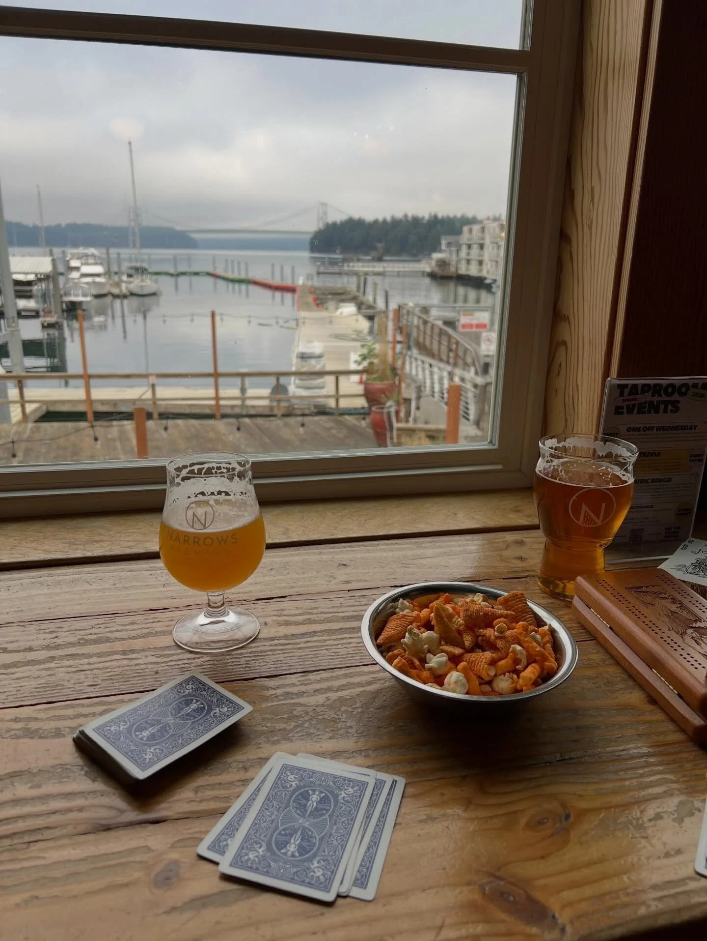 Small traditions make Tacoma feel like home. Like a view to the bridges, a glass of beer and a game of cribbage at @narrowsbrewing to celebrate a new year. Snack mix for true festivity. -M

#tacomatraditions #tacomawaterfront #narrowsbrewing