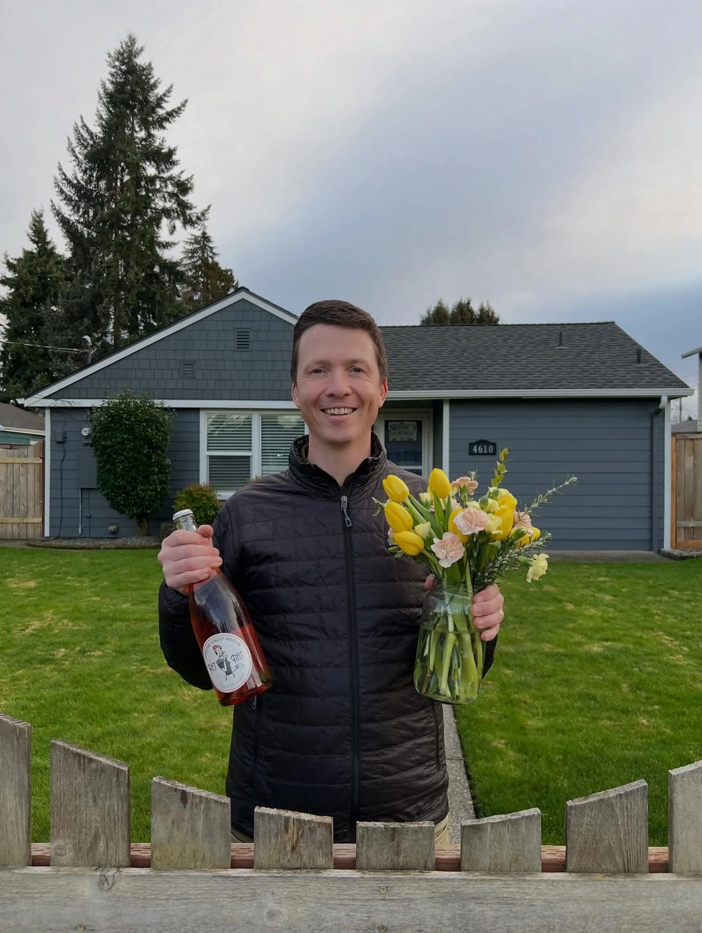 On Friday we celebrated our first closing of the year with another first time homebuyer ❤️ That feels like a good way to begin. Actually, it&rsquo;s a good way to  continue. Our client found a recently updated, single-story home in North Tacoma with 