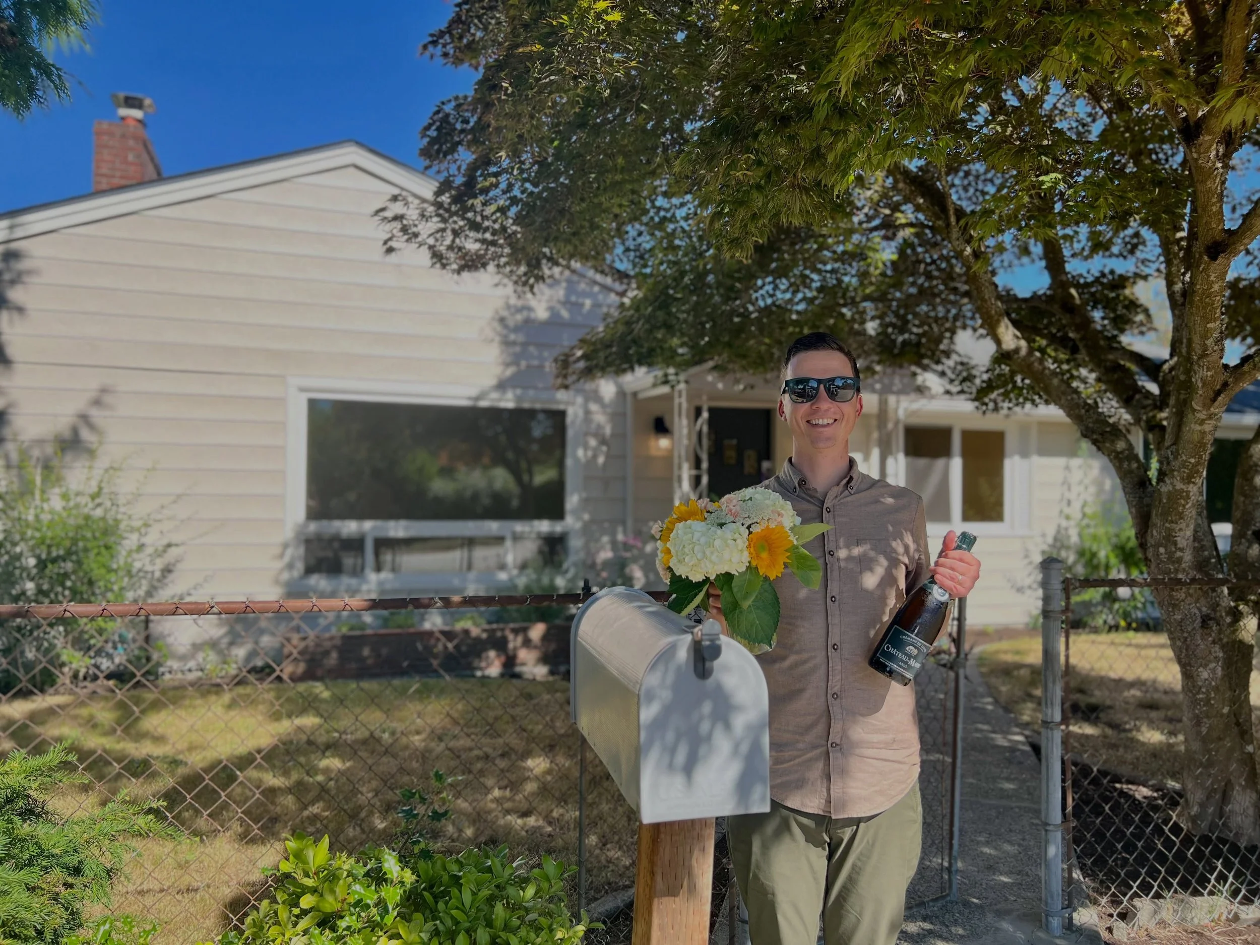 We celebrated our 5th first-time homebuyer closing of the year yesterday! 🌞 This one reminded us of two things: It&rsquo;s always better with a dog. Yes, bring your dog when we meet up to give you the keys to your house! It makes our day happier. Th