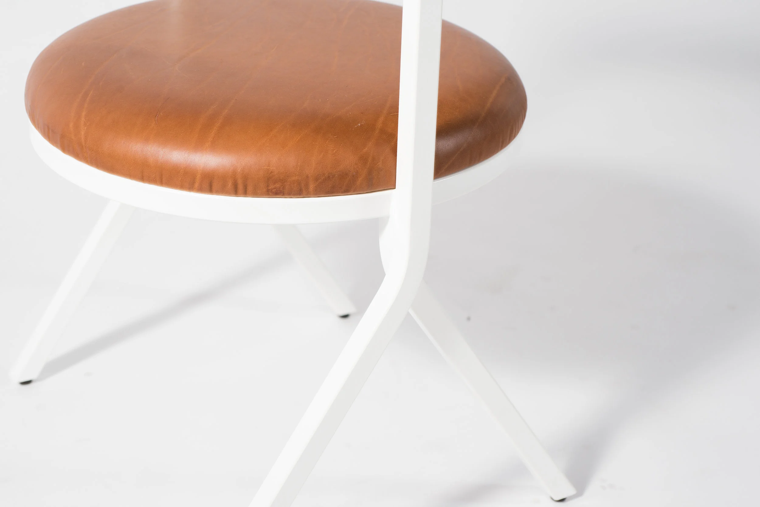 HL CHAIR - 3-4680.jpg