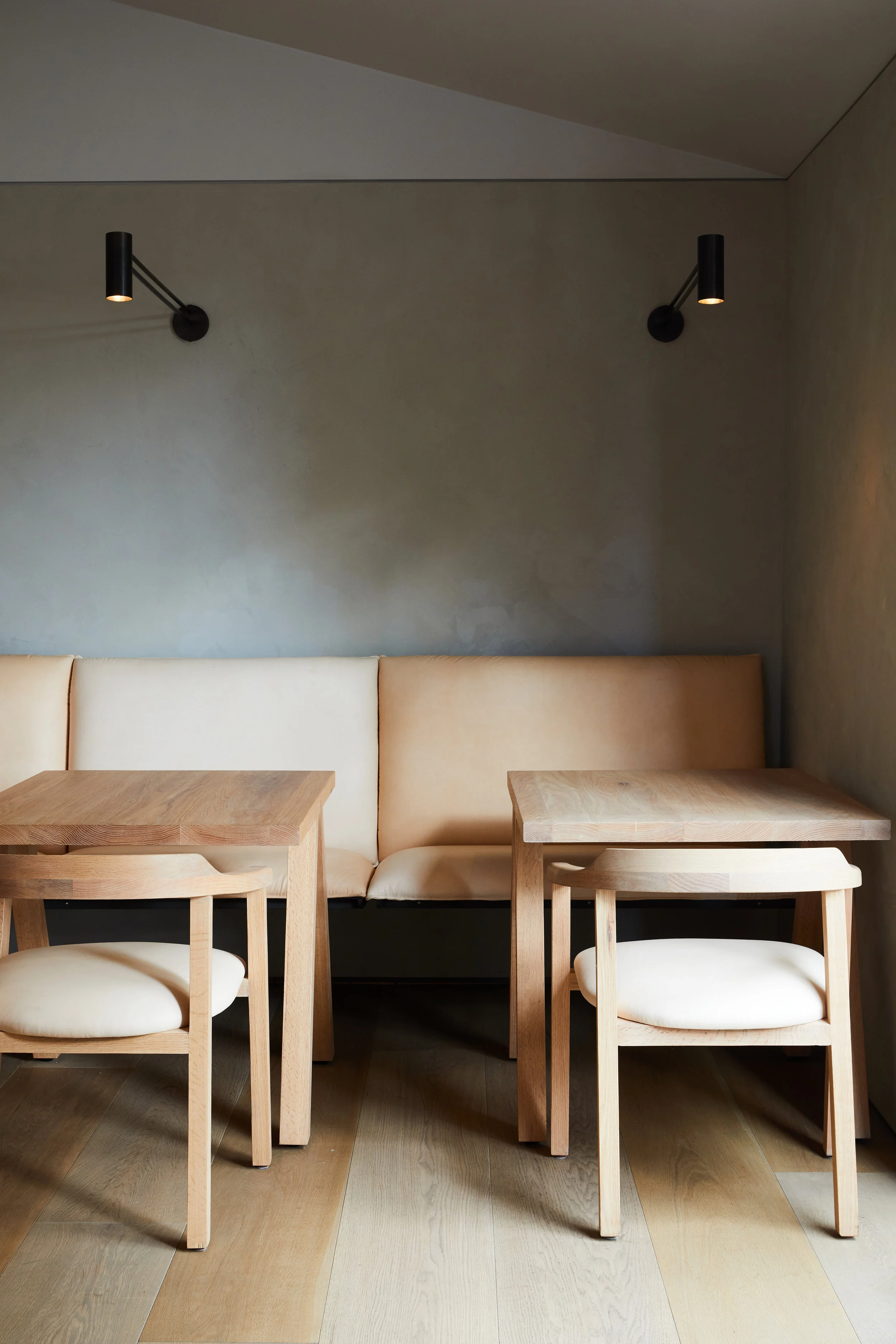 Auburn_Interiors_Bar_073.jpg