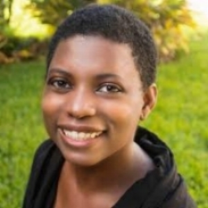La Terra LaTerra is an Advanced Newborn Care Specialist and a Certified Infant Massage teacher and is available full time for Overnights and has some daytime availability. She has 14 years of experience with children and Infants and is experienced with multiples and preemies.