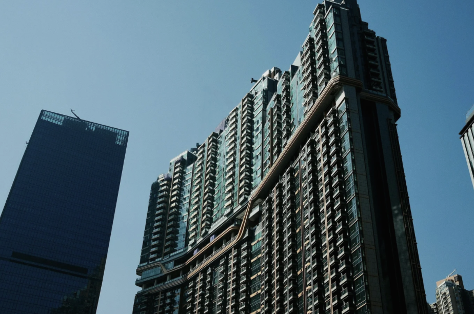 Global Real Estate Market Outlook 2025: Investment Trends, Key Markets, and Growth Opportunities