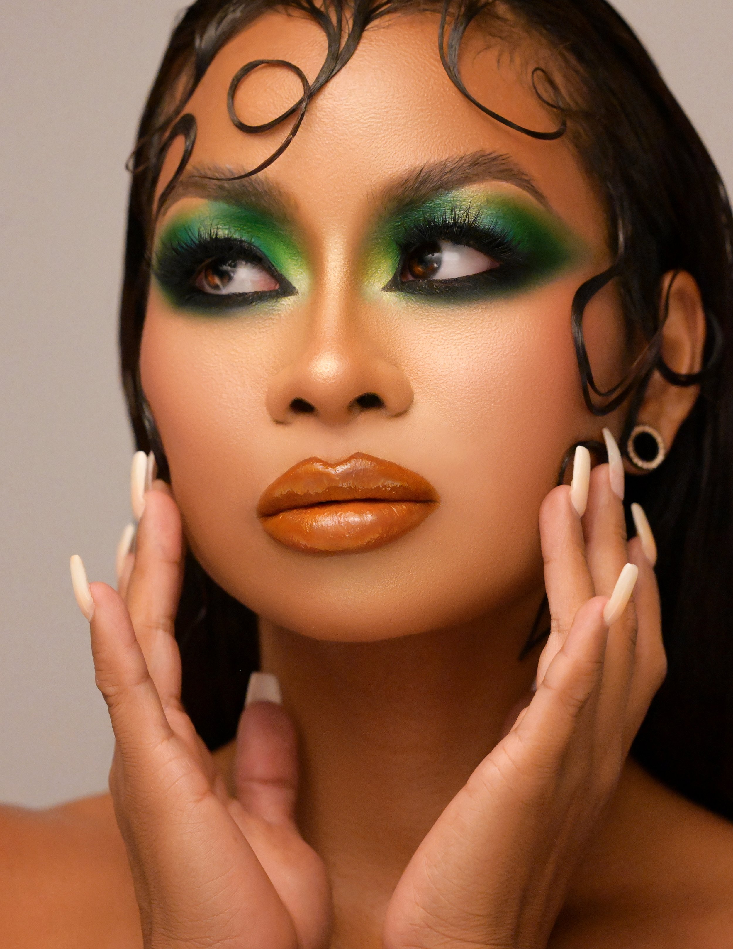 CHARTREUSE