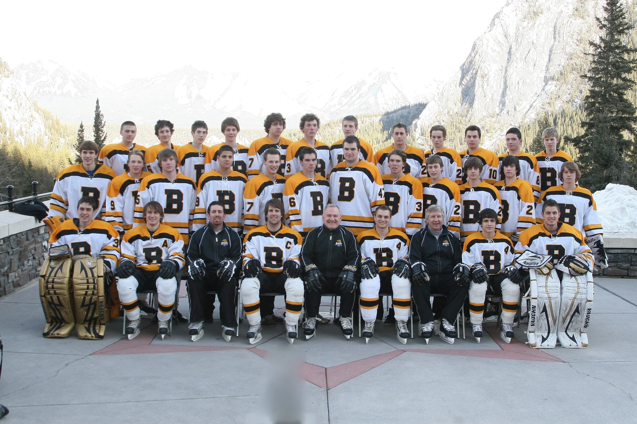 BHA 2009_2010 Team Pic.jpg