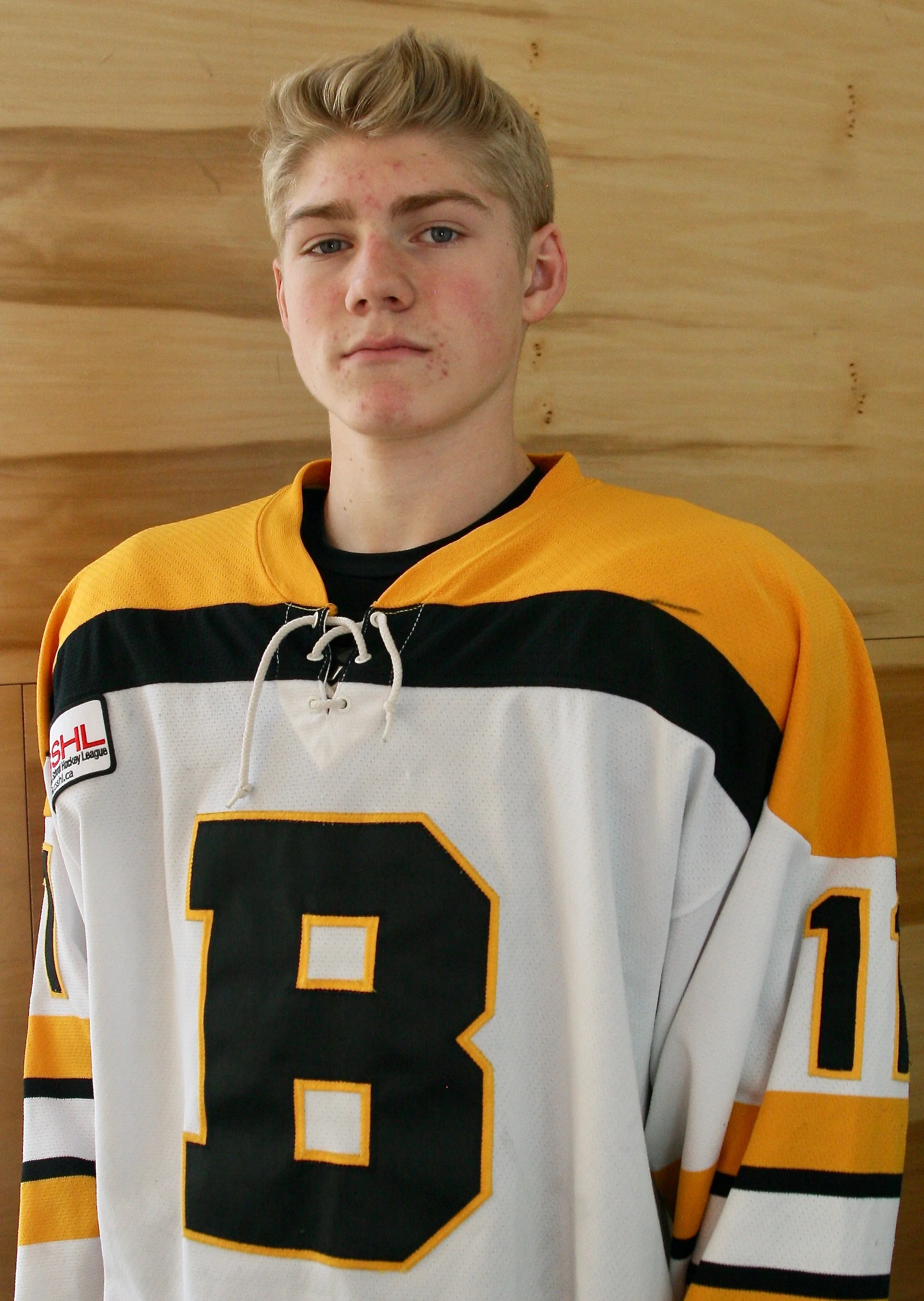 Taylo Palko Hockey.jpg