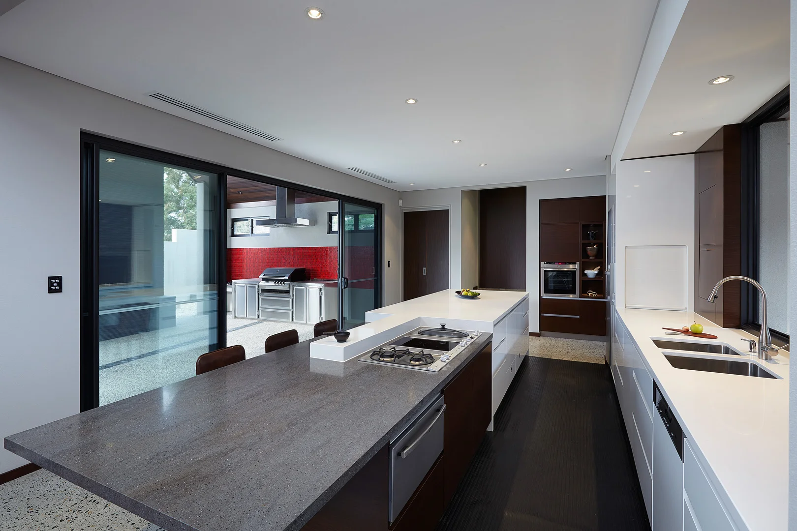 069 WEMBLEY RESIDENCE 2012 (21).jpg