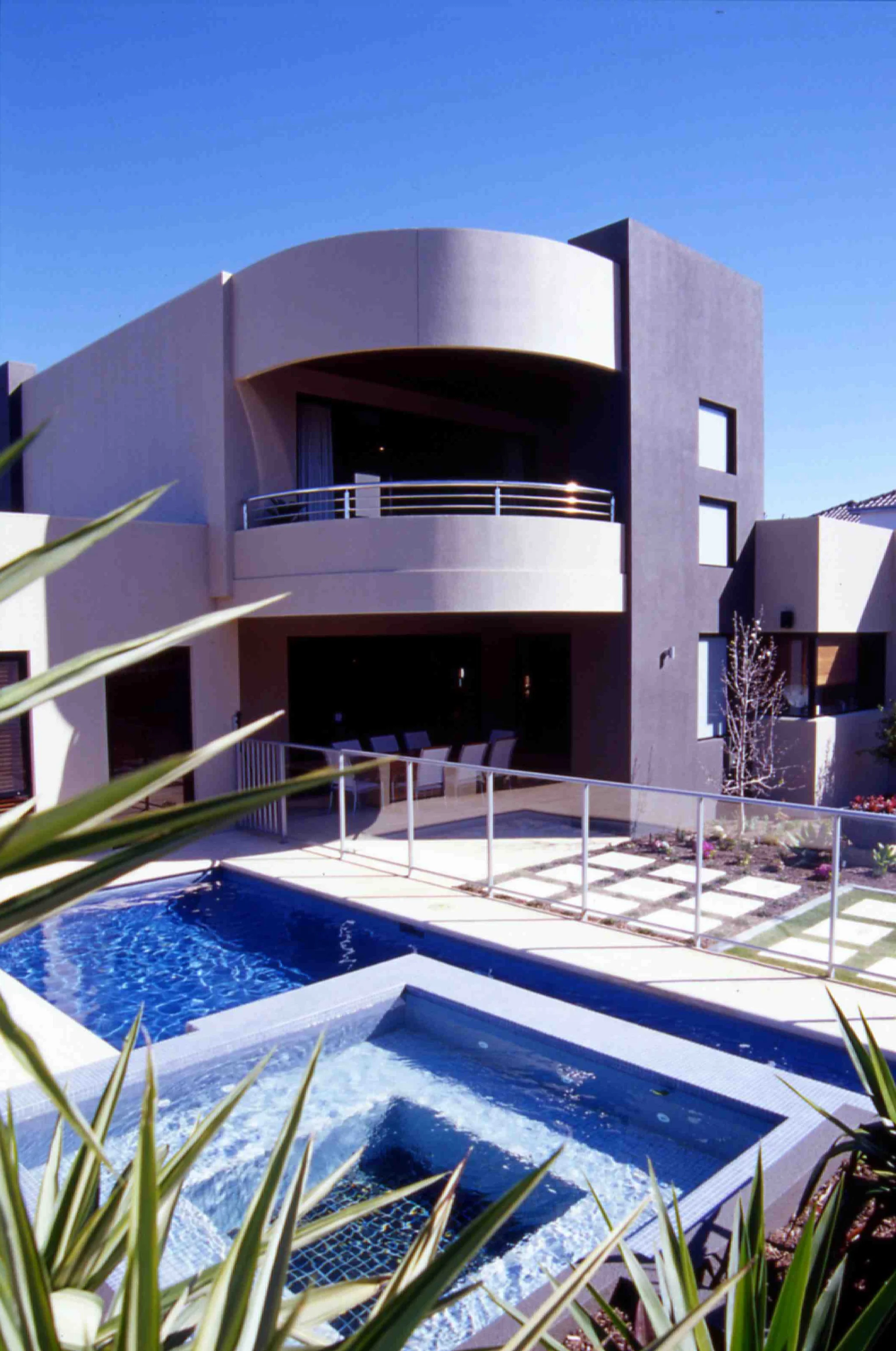 FLOREAT RESIDENCE 2003 (3).jpg