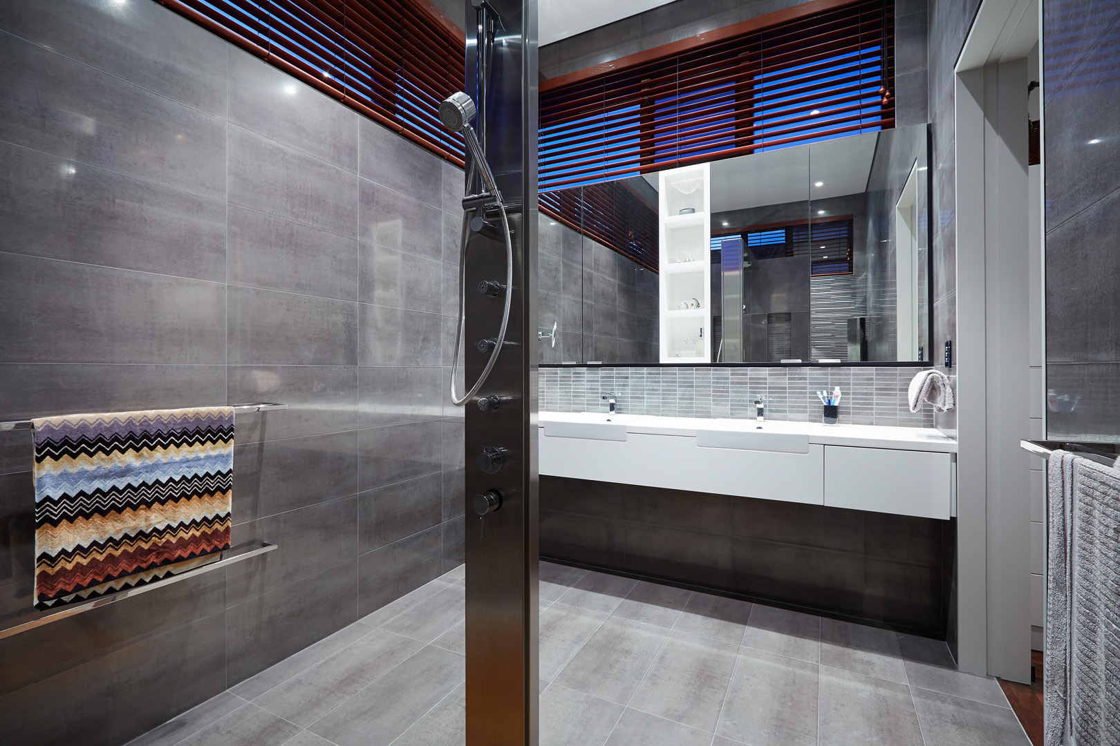 069 WEMBLEY RESIDENCE 2012 (10).jpg