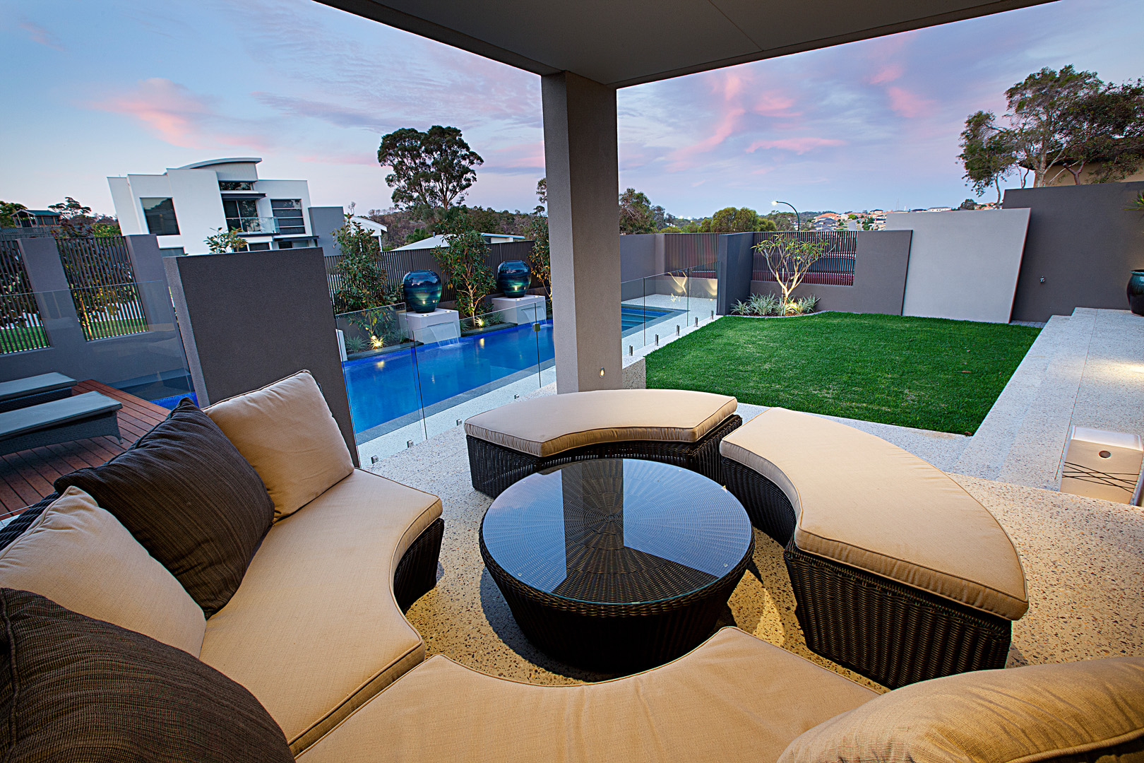 080 MT CLAREMONT RESIDENCE 2012 (24).jpg