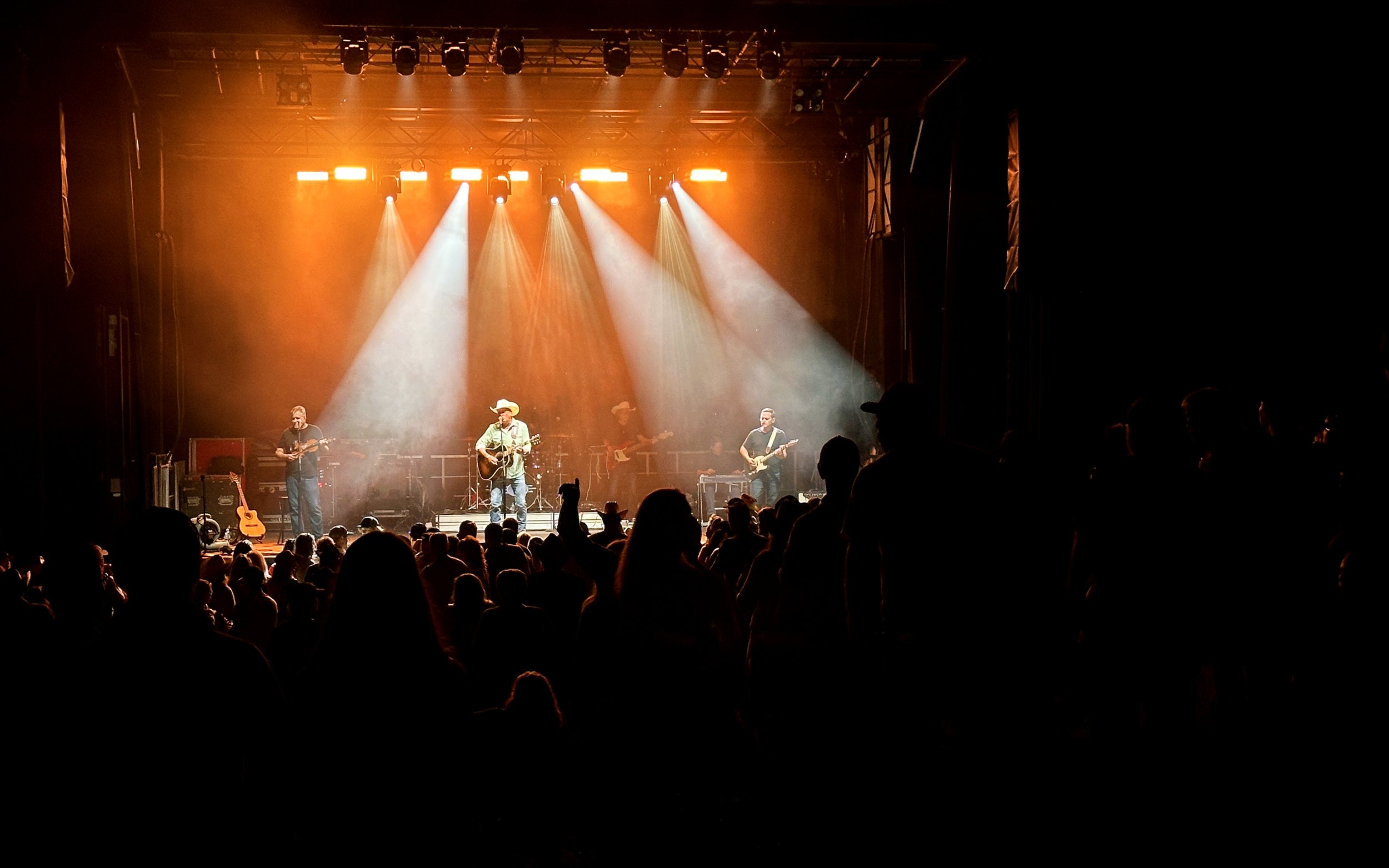 Birthday Reflections & Tracy Byrd Live — A Night to Remember