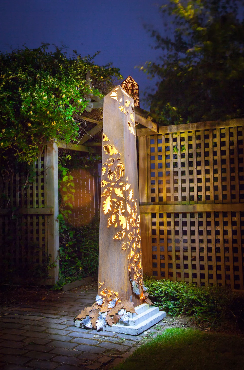 McLaren Bespoke - plynth.jpg