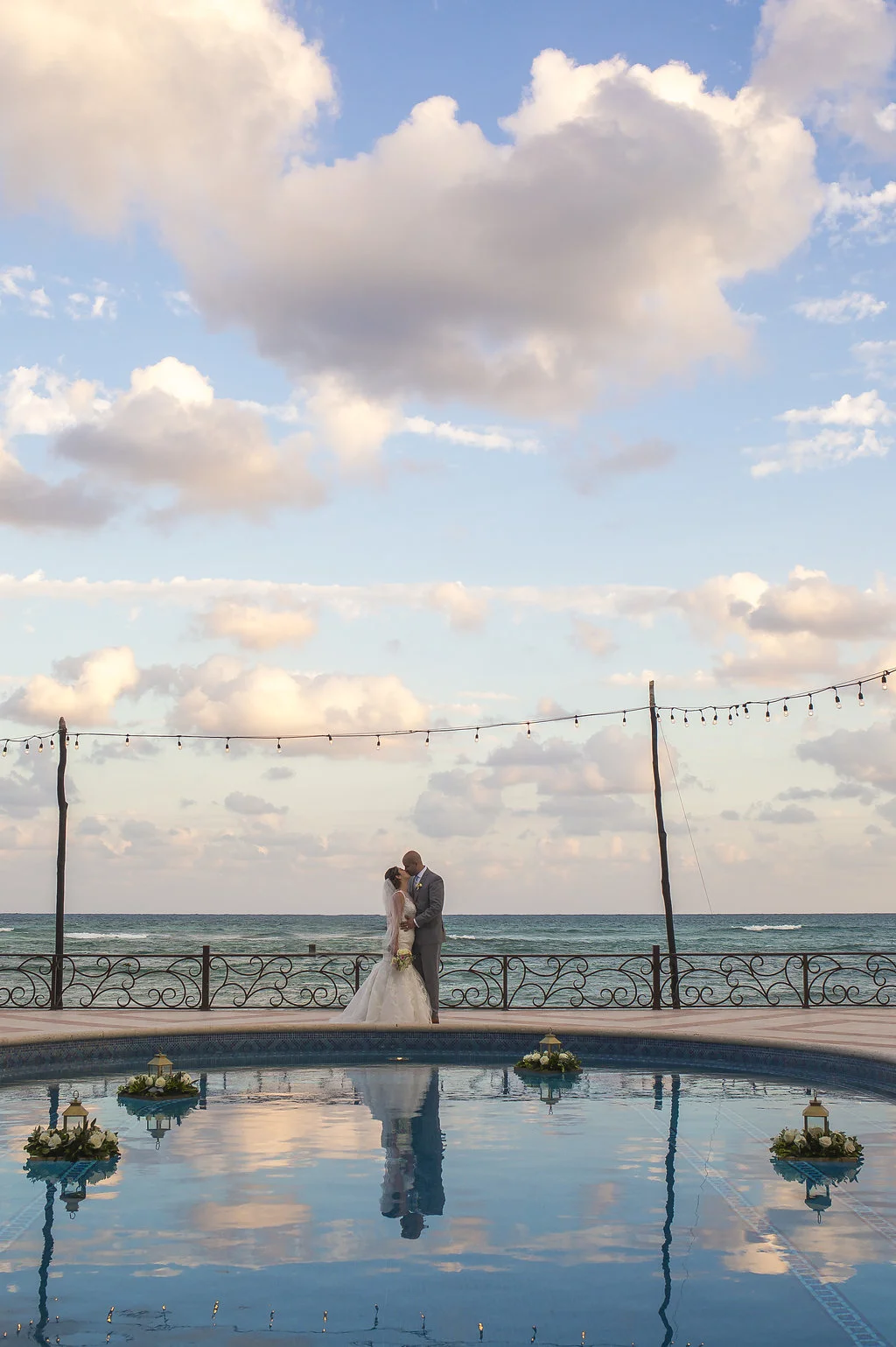 yesica-jose-beach-wedding-Villa-La-Joya--Playa-del-carmen-01--33.jpg