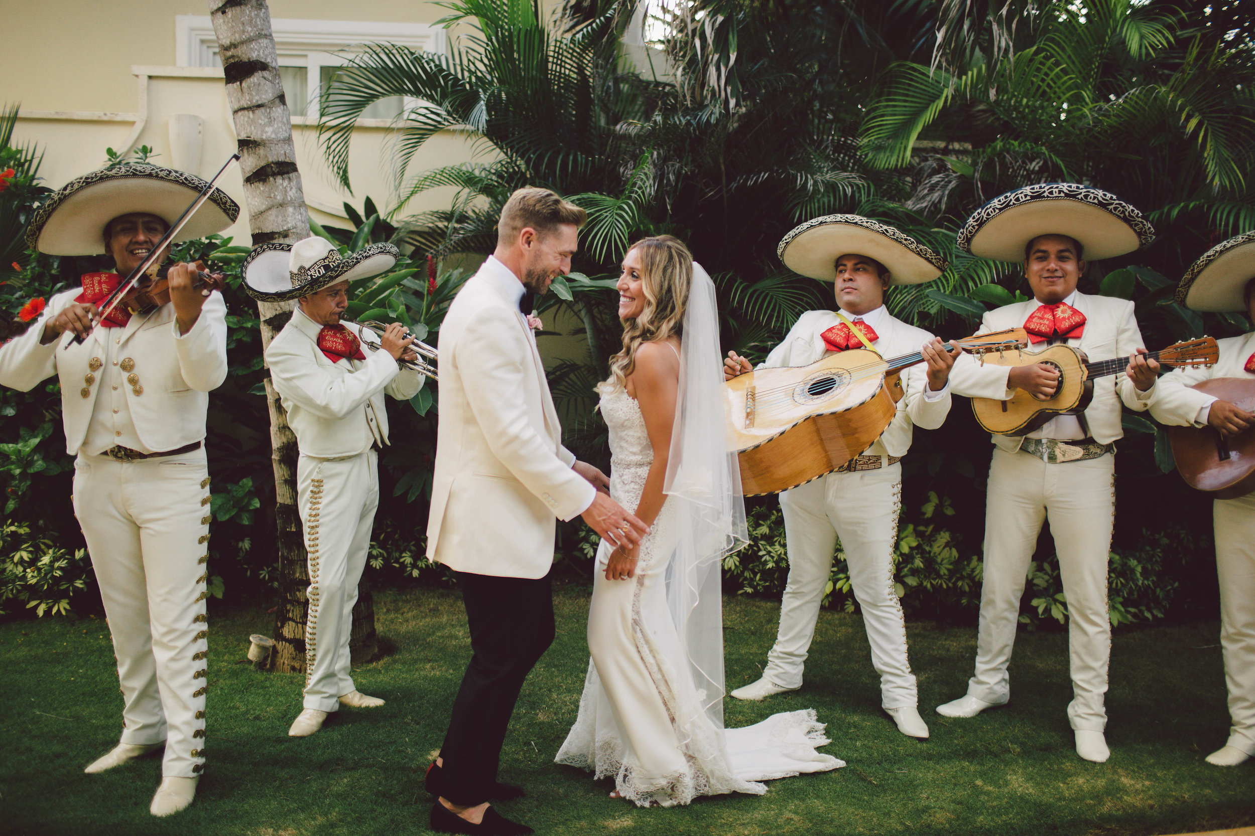 mexico_wedding_cancun_villa_la_joya_evangeline_lane_100.jpg
