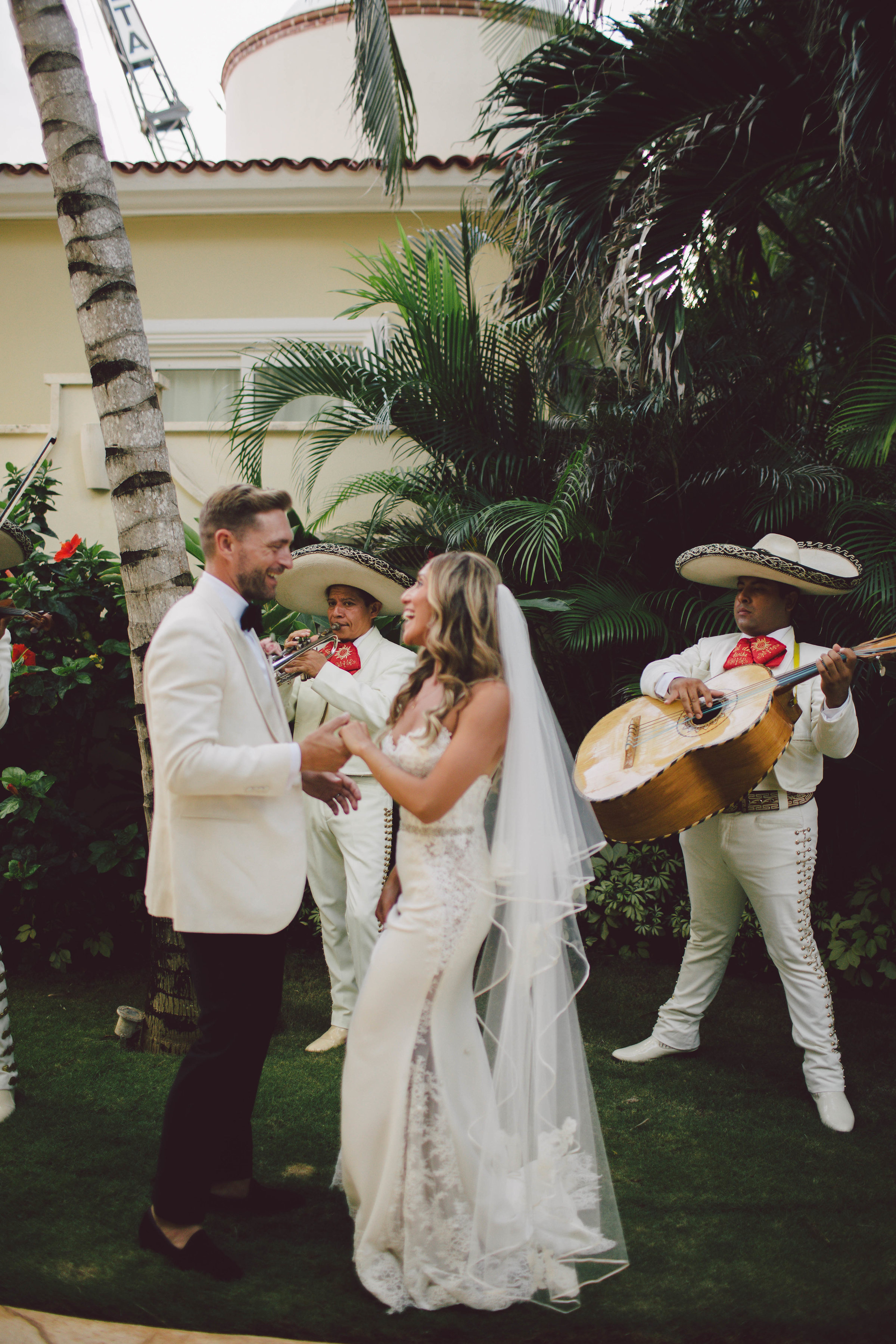 mexico_wedding_cancun_villa_la_joya_evangeline_lane_101.jpg