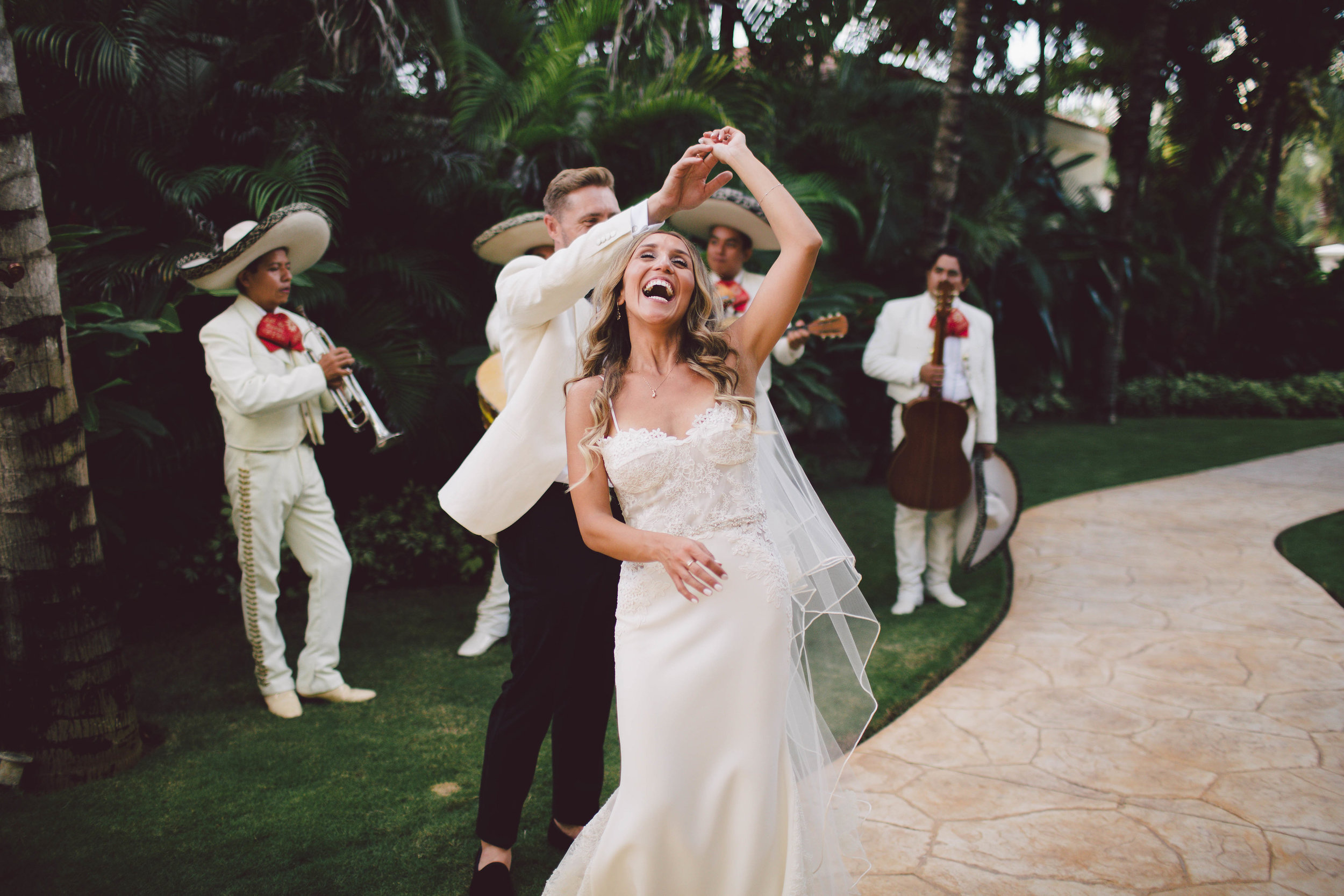 mexico_wedding_cancun_villa_la_joya_evangeline_lane_104.jpg