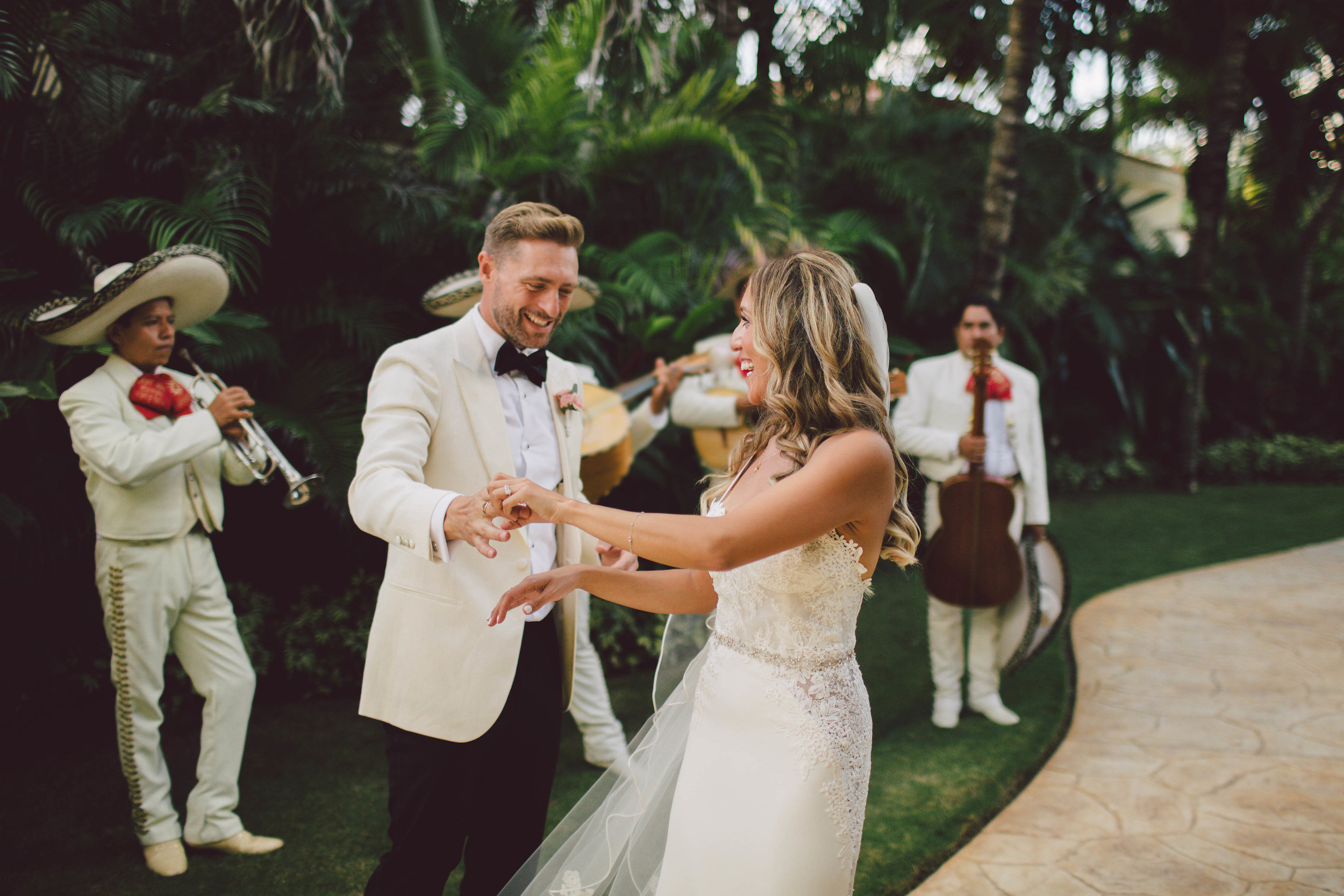 mexico_wedding_cancun_villa_la_joya_evangeline_lane_105.jpg