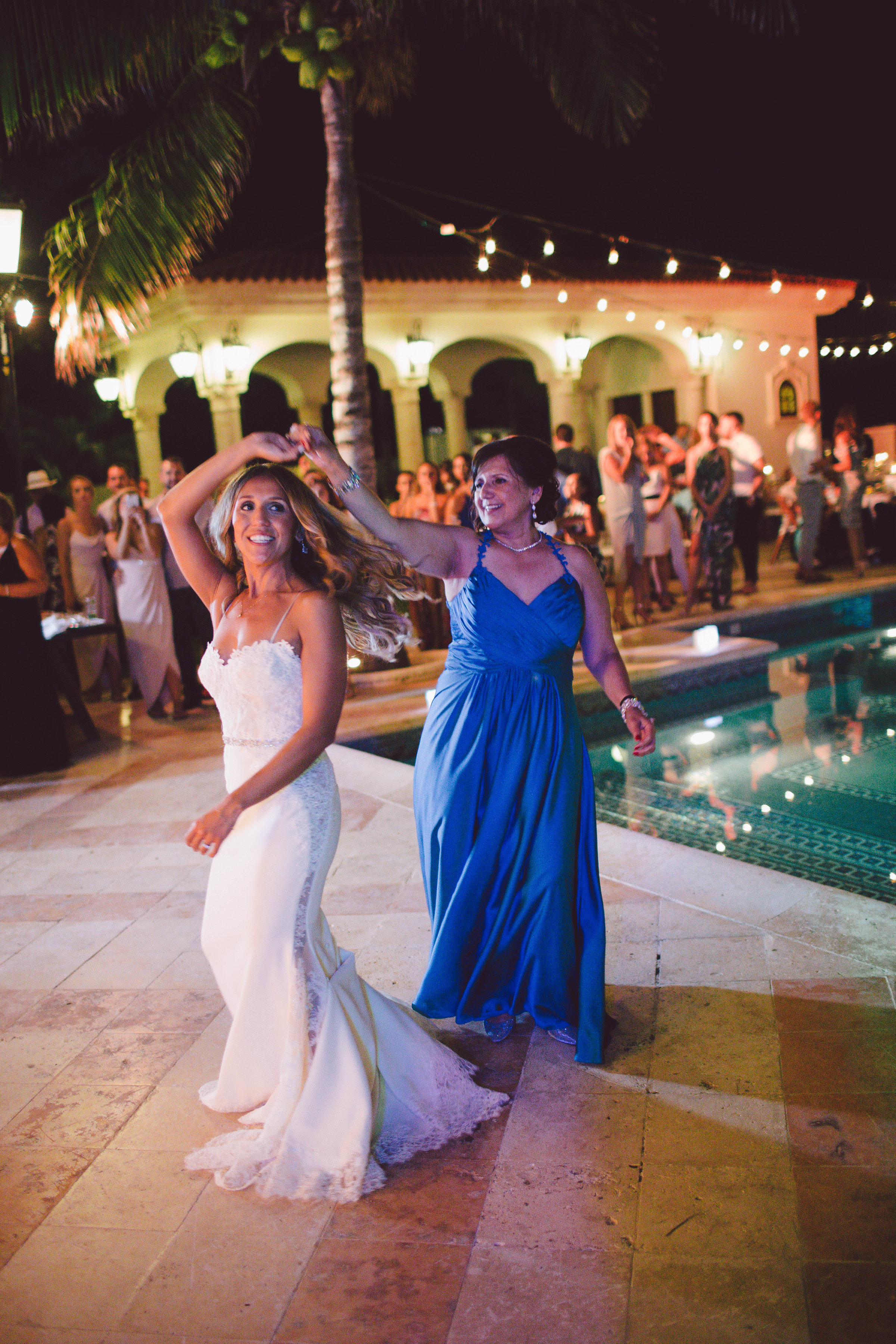 mexico_wedding_cancun_villa_la_joya_evangeline_lane_150a.jpg