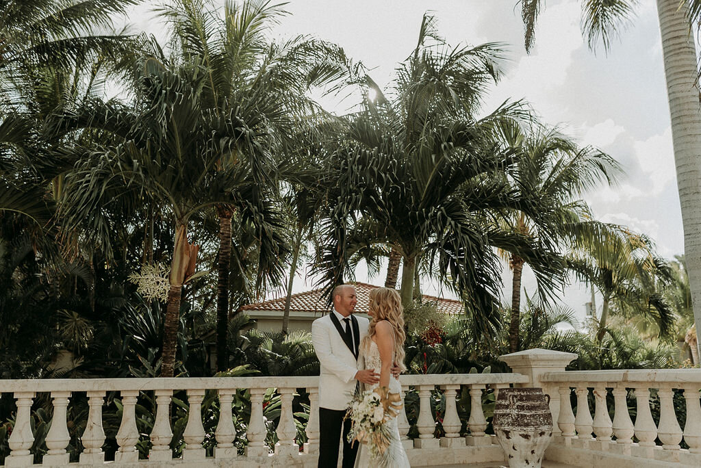 mexico-destination-wedding-cancun-villa-la-joya-48.jpg