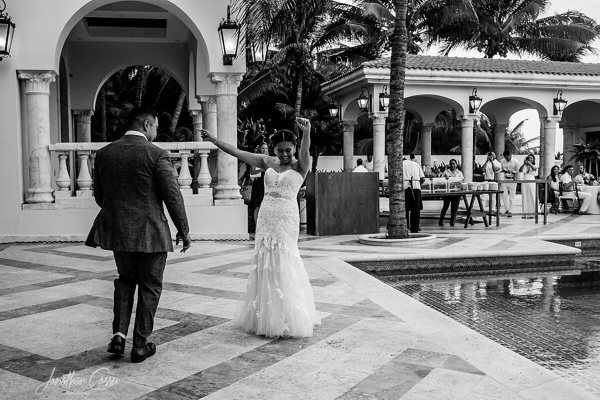 mexico-destination-wedding-villa-la-joya-76.jpg