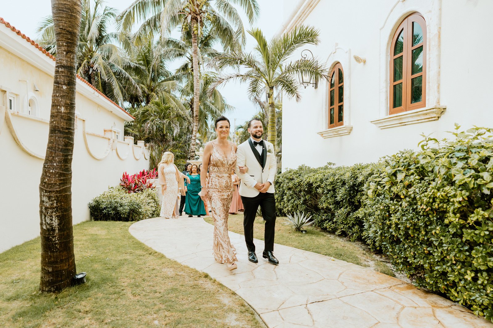 Elegant-Private-Villa-Wedding-in-Mexico-S-R-011.JPG