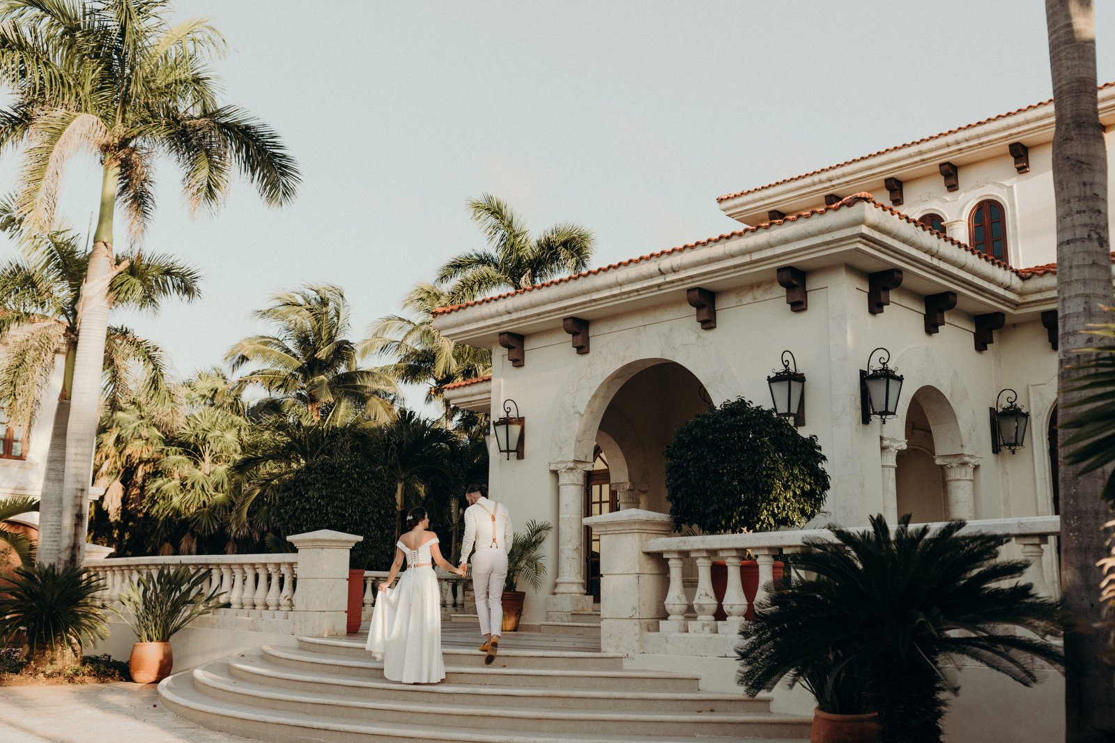 Mariya and Dimitri Get Married in Mexico