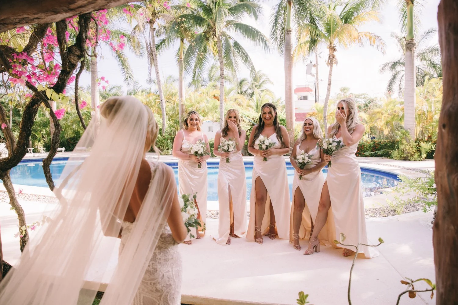 Adorable Getting Ready Moments from Villa la Joya Brides