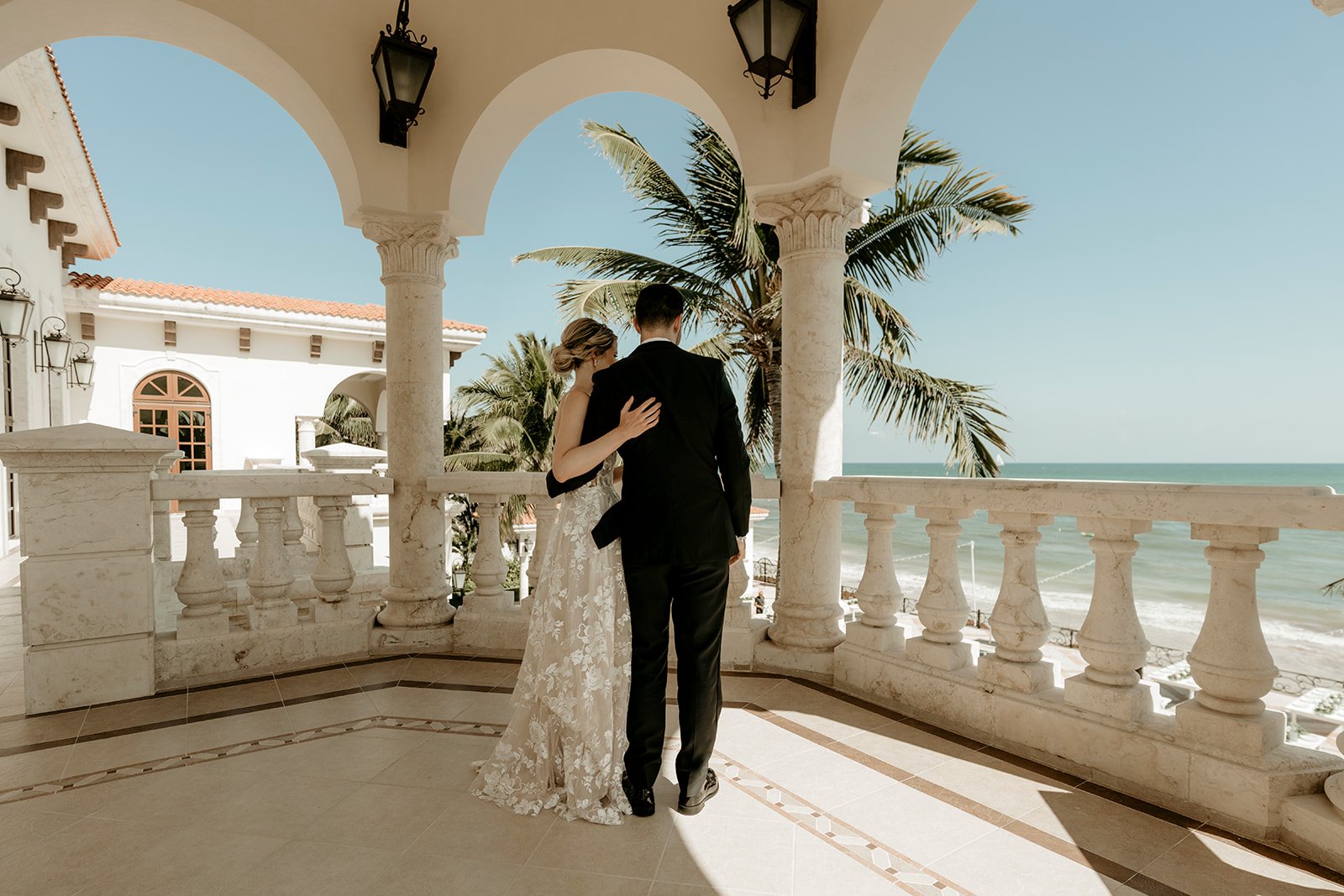 Mexico-Destination-Wedding-at-Villa-La-Joya-L-K-007.JPG