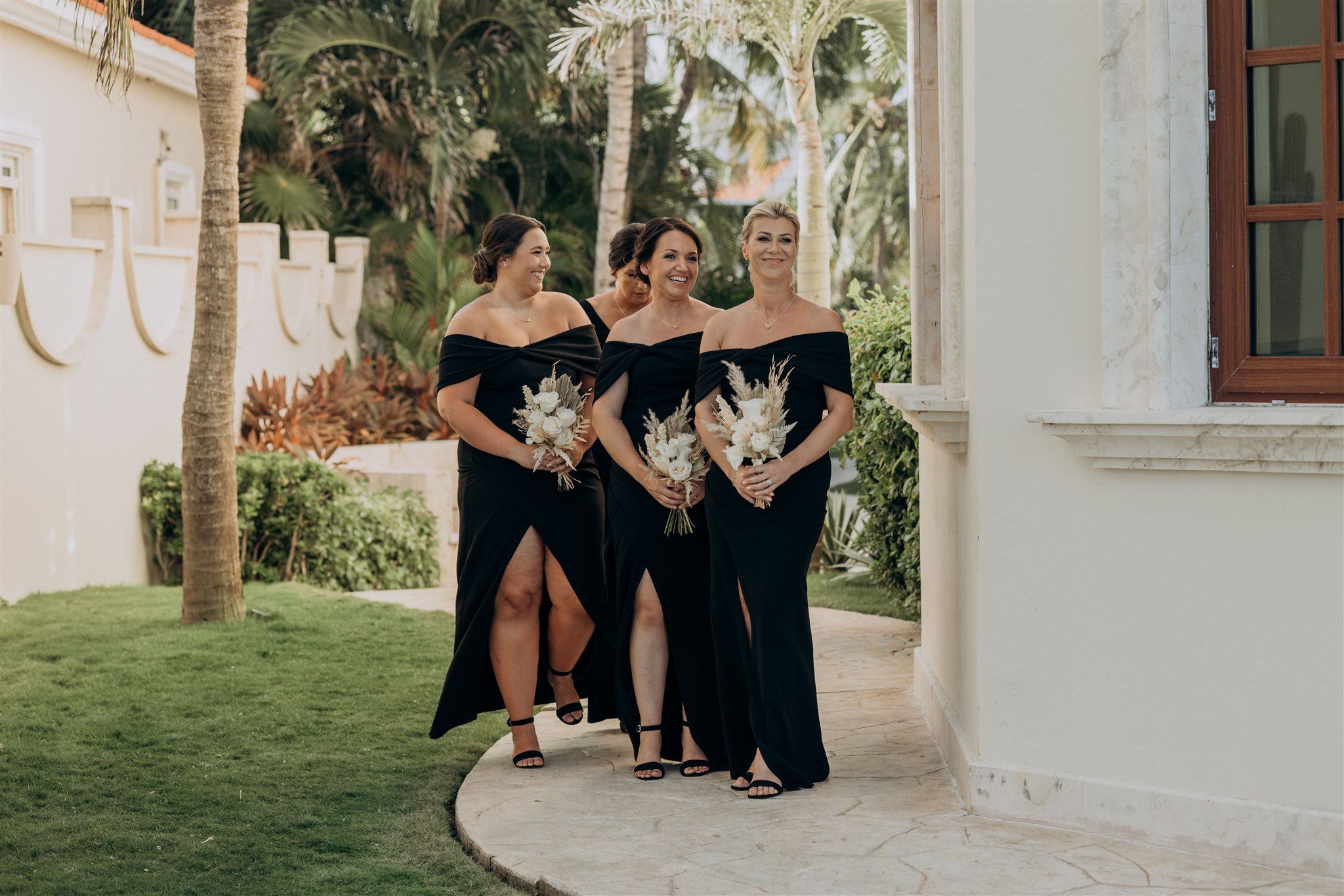 Romantic-Minimalist-Wedding-at-Villa-La-Joya-Playa-del-Carmen-S-E-037.JPG