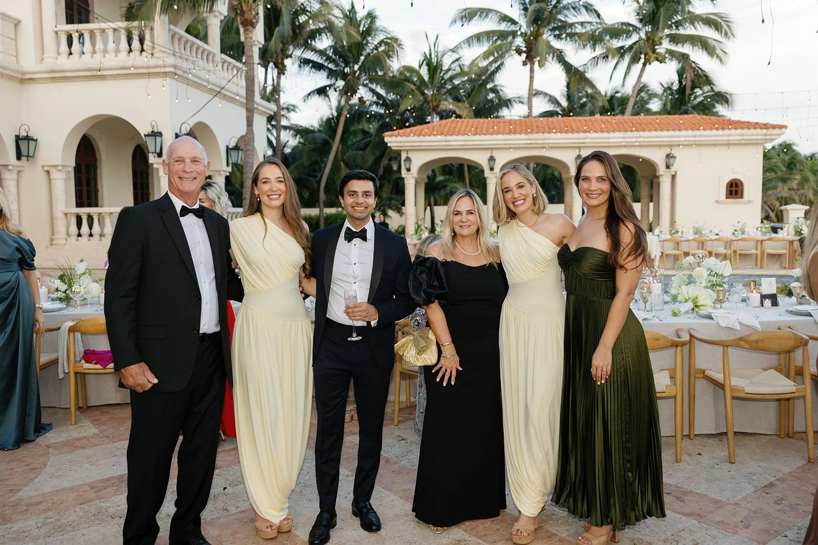 cristinapowellphotococktailhour-70.jpg