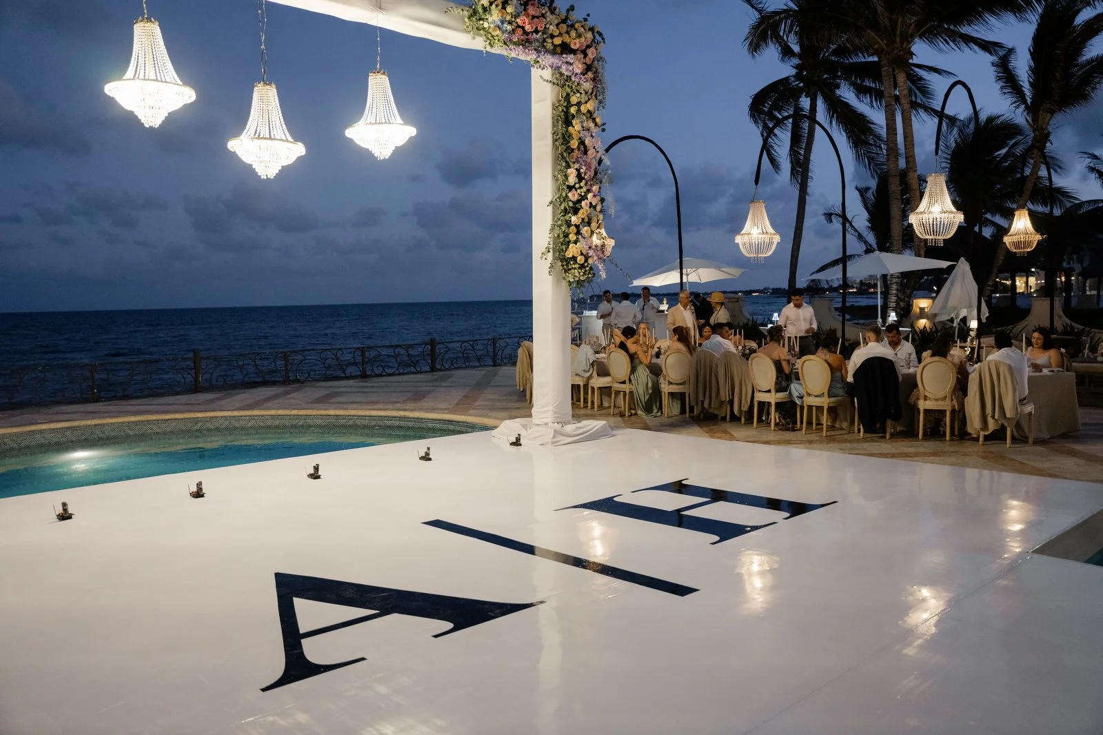 Villa-La-Joya-Wedding-Alyssa-Herbert-0414.JPG