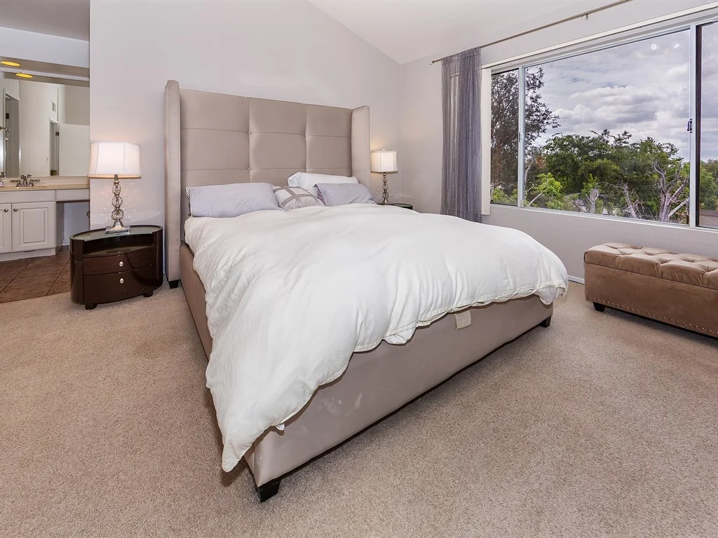 010_Master Bedroom.jpg