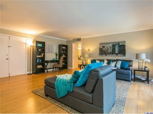 1127 E Del Mar Bl # 317, Pasadena 91106	