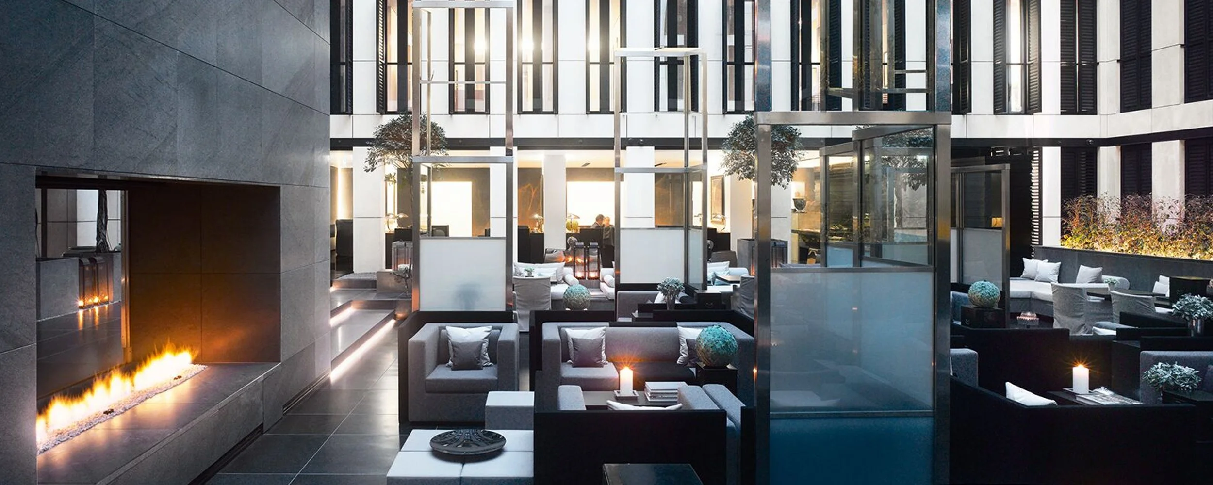 GROSVENOR HOUSE SUITES