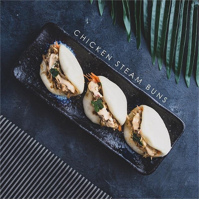 &ldquo;Filled with tender chicken, ginger-garlic vinaigrette, cucumber, carrot, spiced yuzu aioli &amp; fresh cilantro.&rdquo;⁣
⁣⁣
&bull;⁣⁣⁣
⁣⁣
Have your favorites delivered to you from 11:45 AM to 5:00 PM through ordertatami.com (for 15% off), Talab