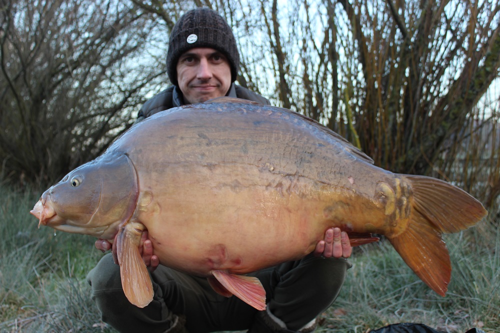The under-the-ice 44llb mirror.