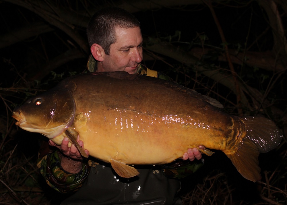 Another Welly lump for Lewis