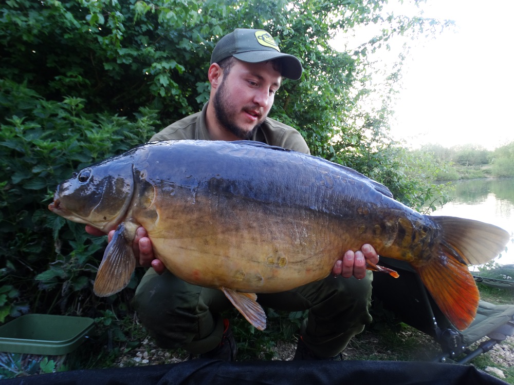 This was one of three 27-pounders