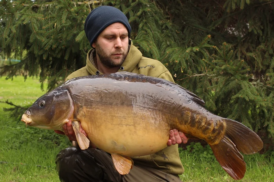 The Guzzler weighed 42lb