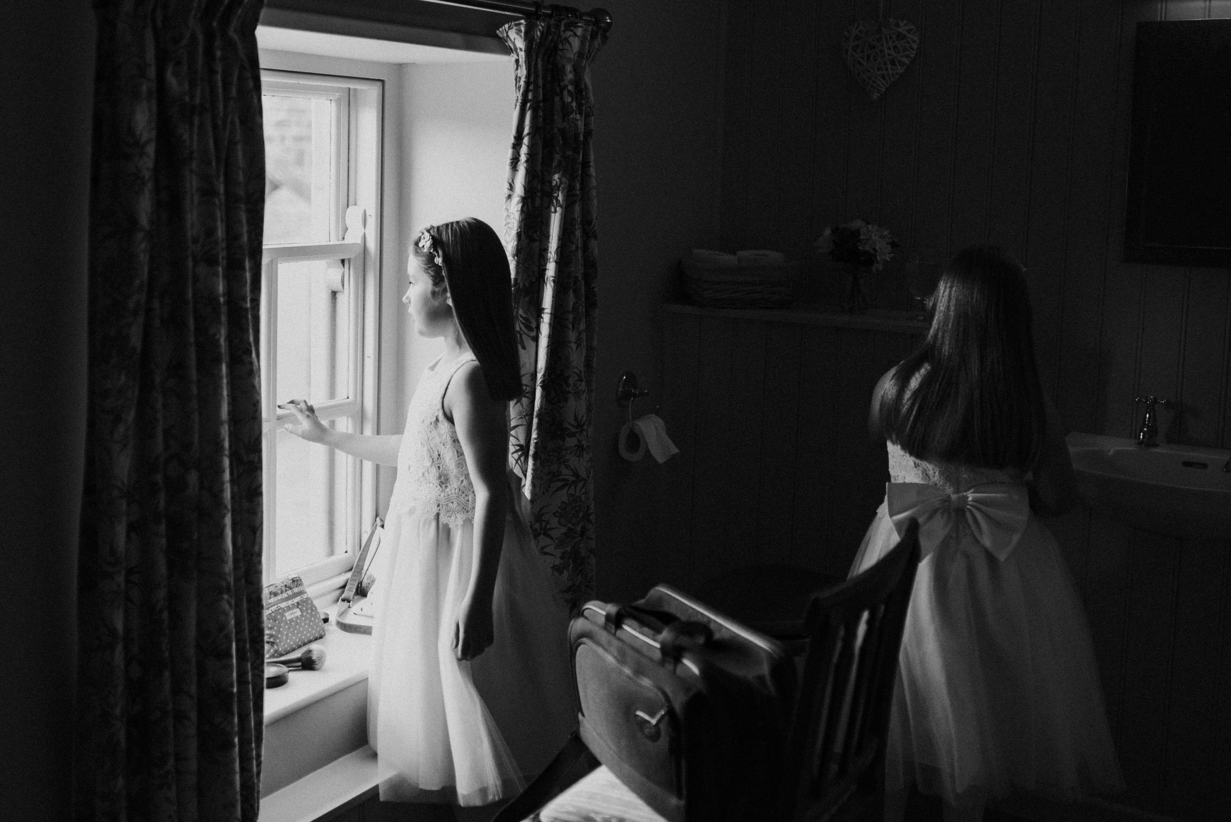 lissanoure castle wedding, northern ireland wedding photographer, romantic northern irish wedding venue, castle wedding ireland, natural wedding photography ni (41).jpg