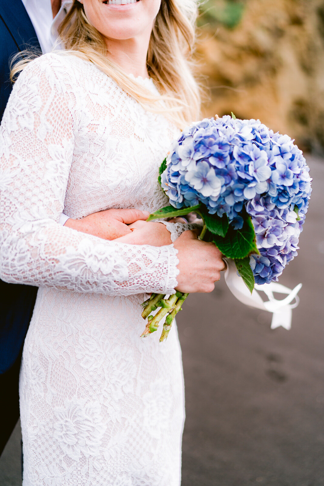 Elopement in the Azores. Cpuple getting married in Portugal. Elopement photography in Europe. Epic locations to elope in the world. Sao Miquel island Azores wedding (23).jpg