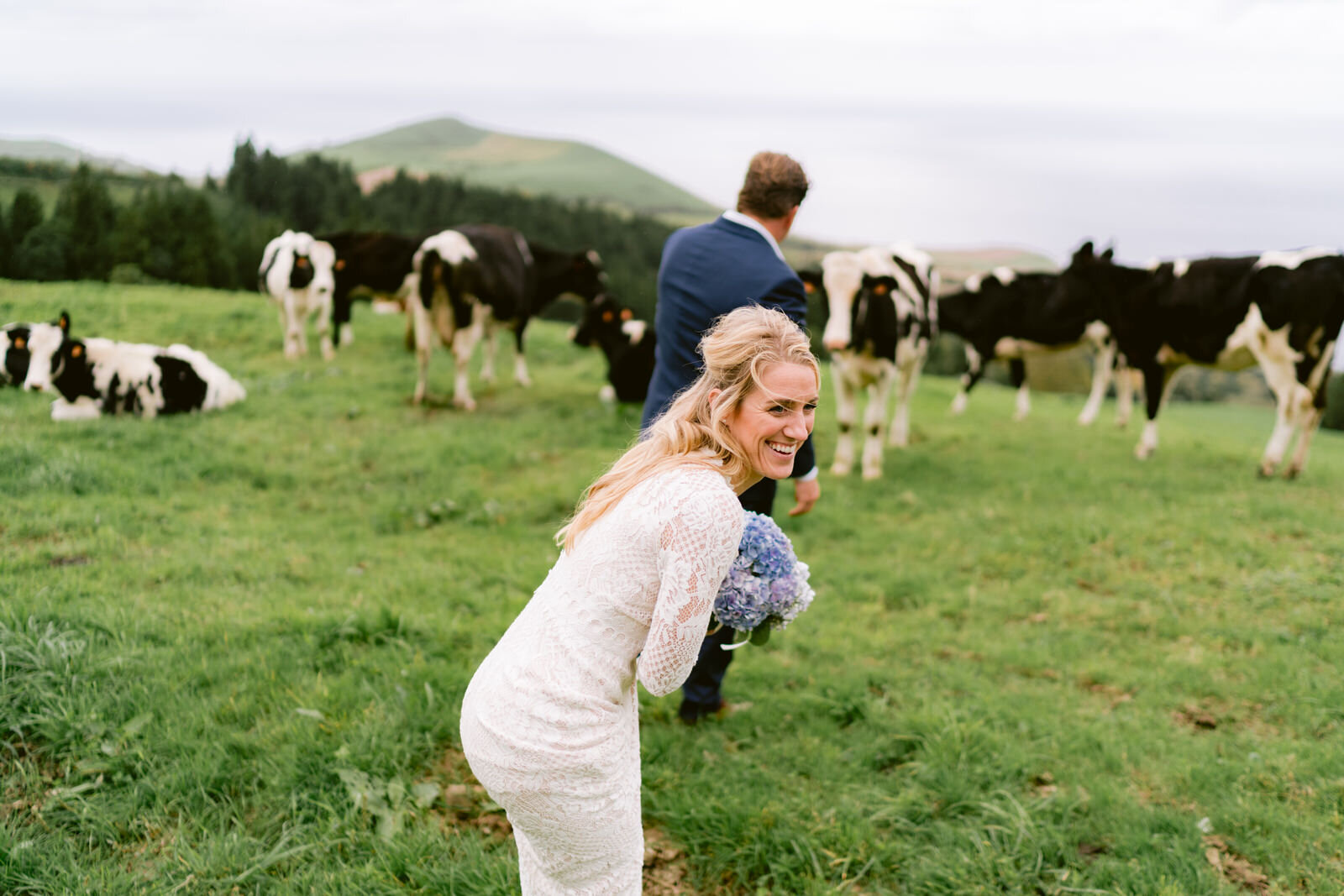 Elopement in the Azores. Cpuple getting married in Portugal. Elopement photography in Europe. Epic locations to elope in the world. Sao Miquel island Azores wedding (54).jpg