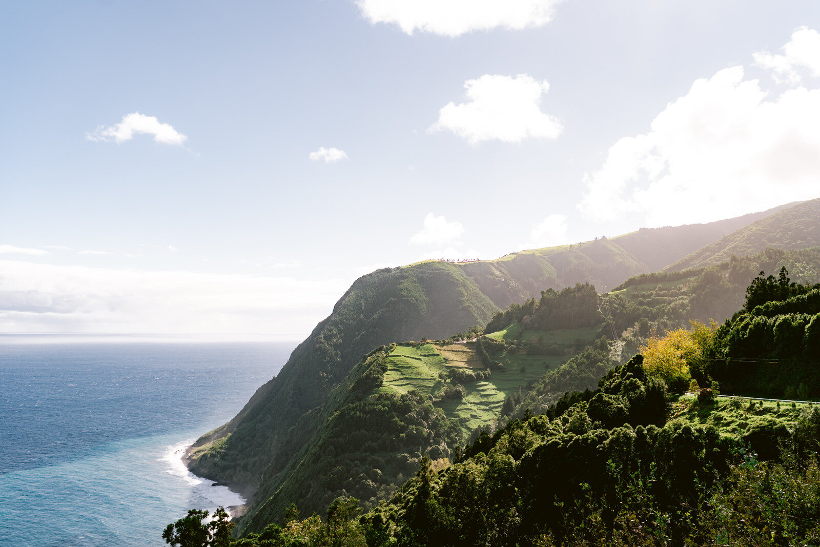 Elopement in the Azores. Cpuple getting married in Portugal. Elopement photography in Europe. Epic locations to elope in the world. Sao Miquel island Azores wedding (65).jpg