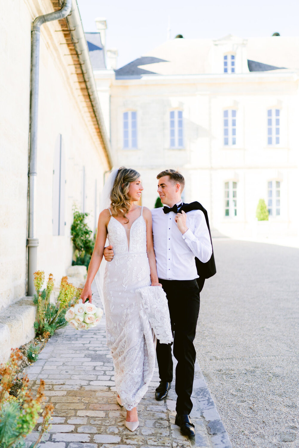 Chateau Soutard wedding, Bordeaux wedding photographer, St Emillion wedding in France, outdoor wedding in France-118.jpg