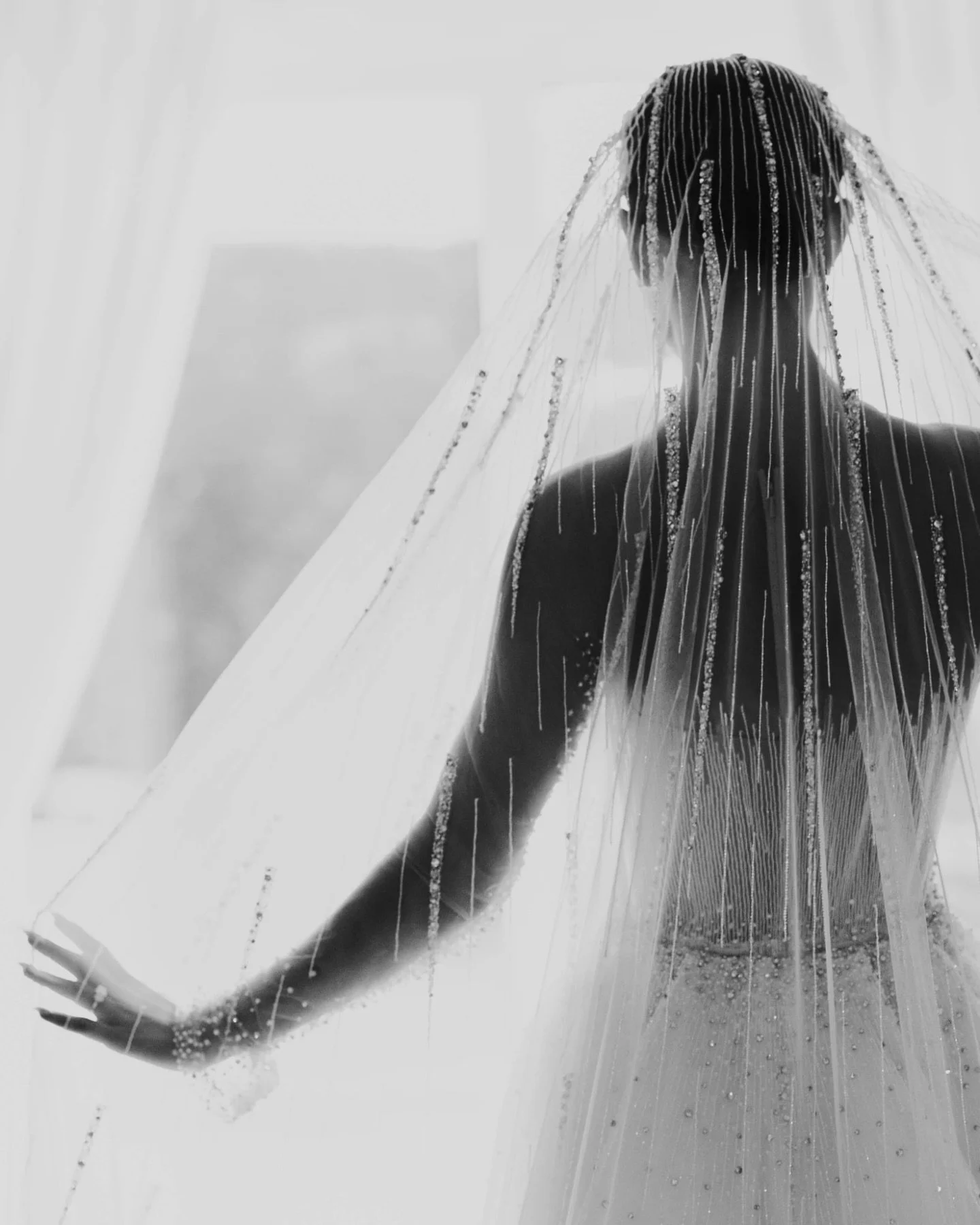 At peace knowing these exist ✨

Venue @slieve_russell_hotel
Florist @inscapeflowers
Hair @roseybreen
Brides makeup @janemcdermott_makeup
Photo @hellosugar_photography 
Videographer @cmp_productions
Content Creator @niamh.media
Dress @alonuko_bridal 
