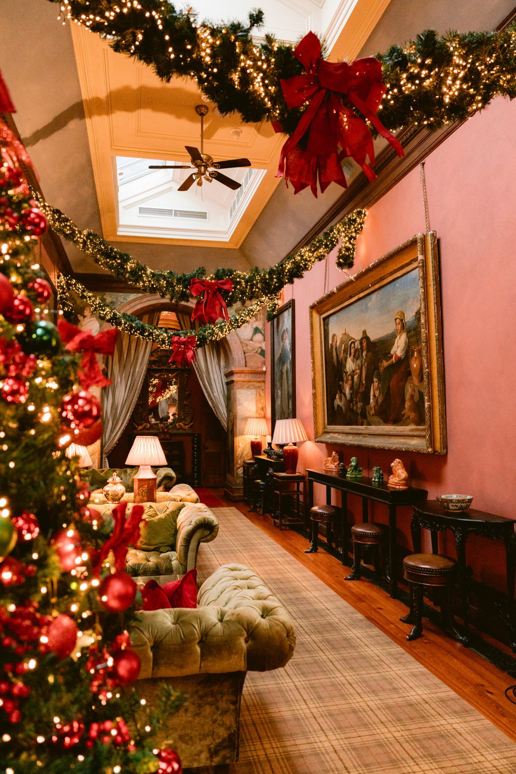 Castle Leslie December wedding, Irish castle Christmas wedding (14).jpg