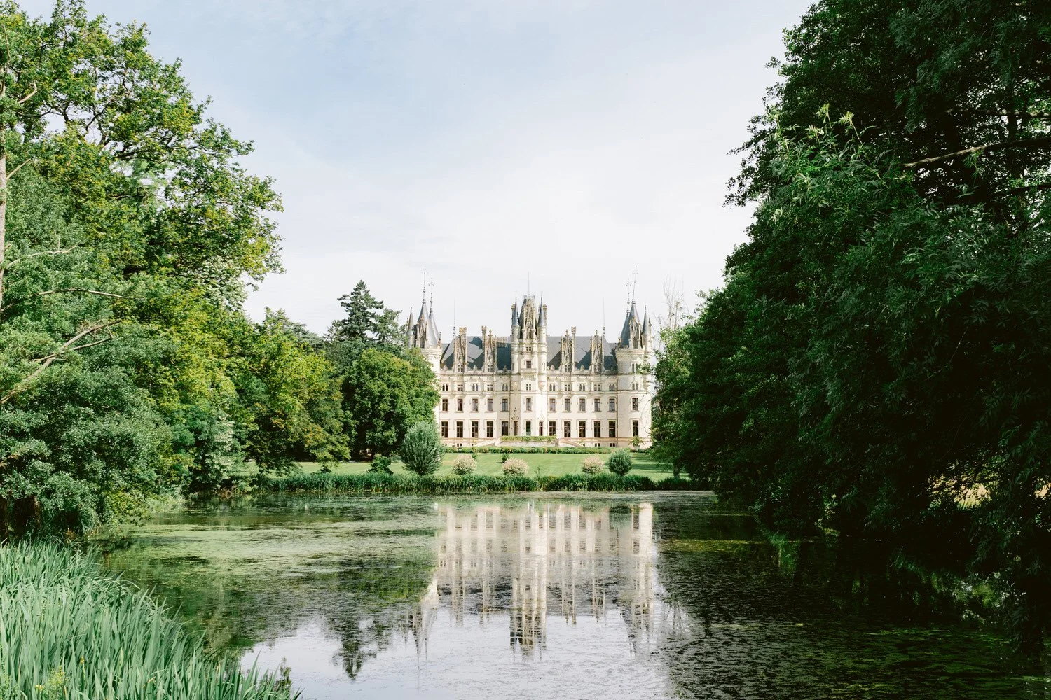 Château de Challain-la-Potherie, english speaking wedding photographer in France.jpg
